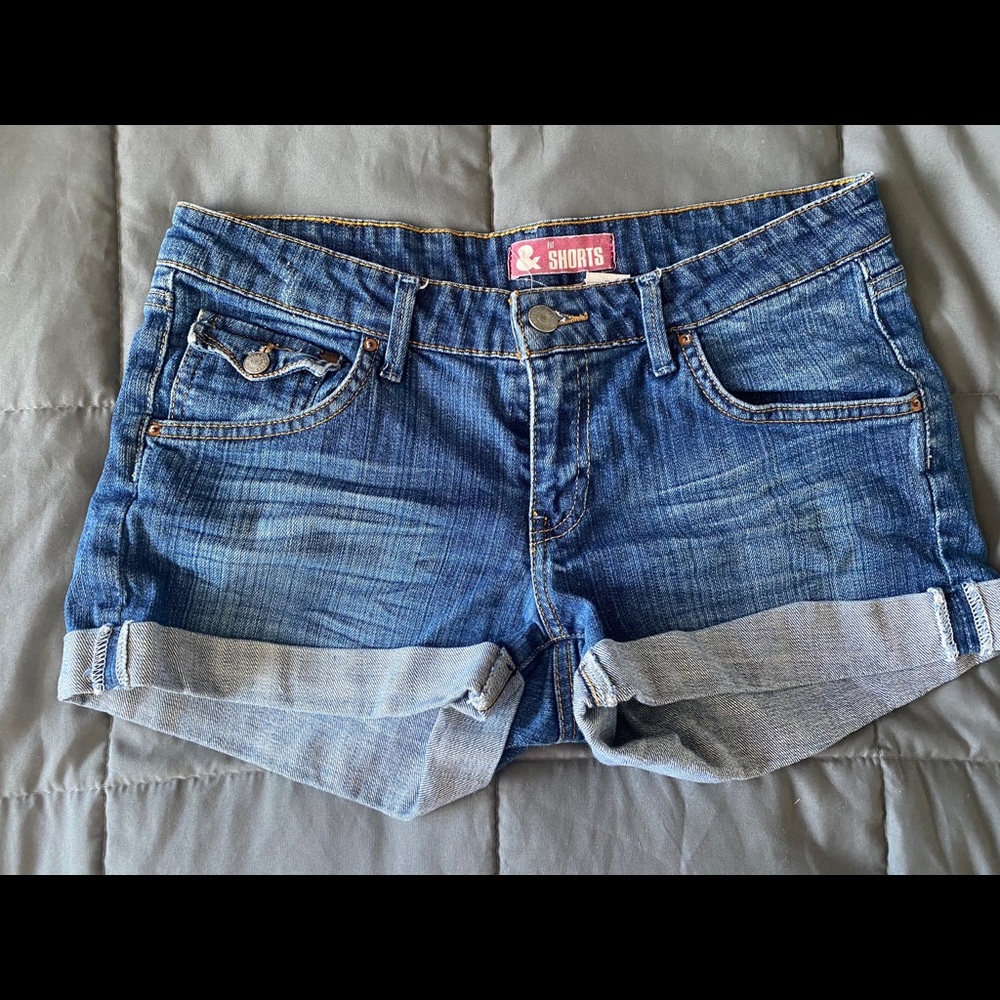 Medium Blue Denim short with cuff